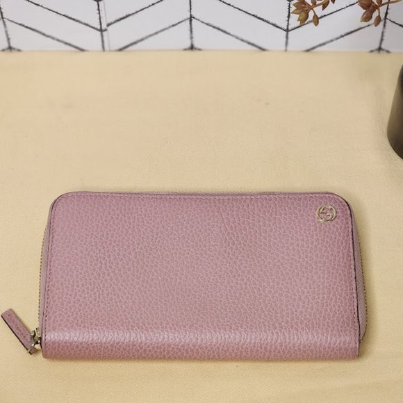Gucci Handbags - Gucci Leather Zippy Wallet